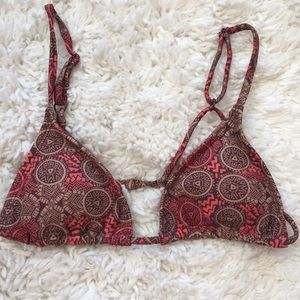 Billabong bathing suit top